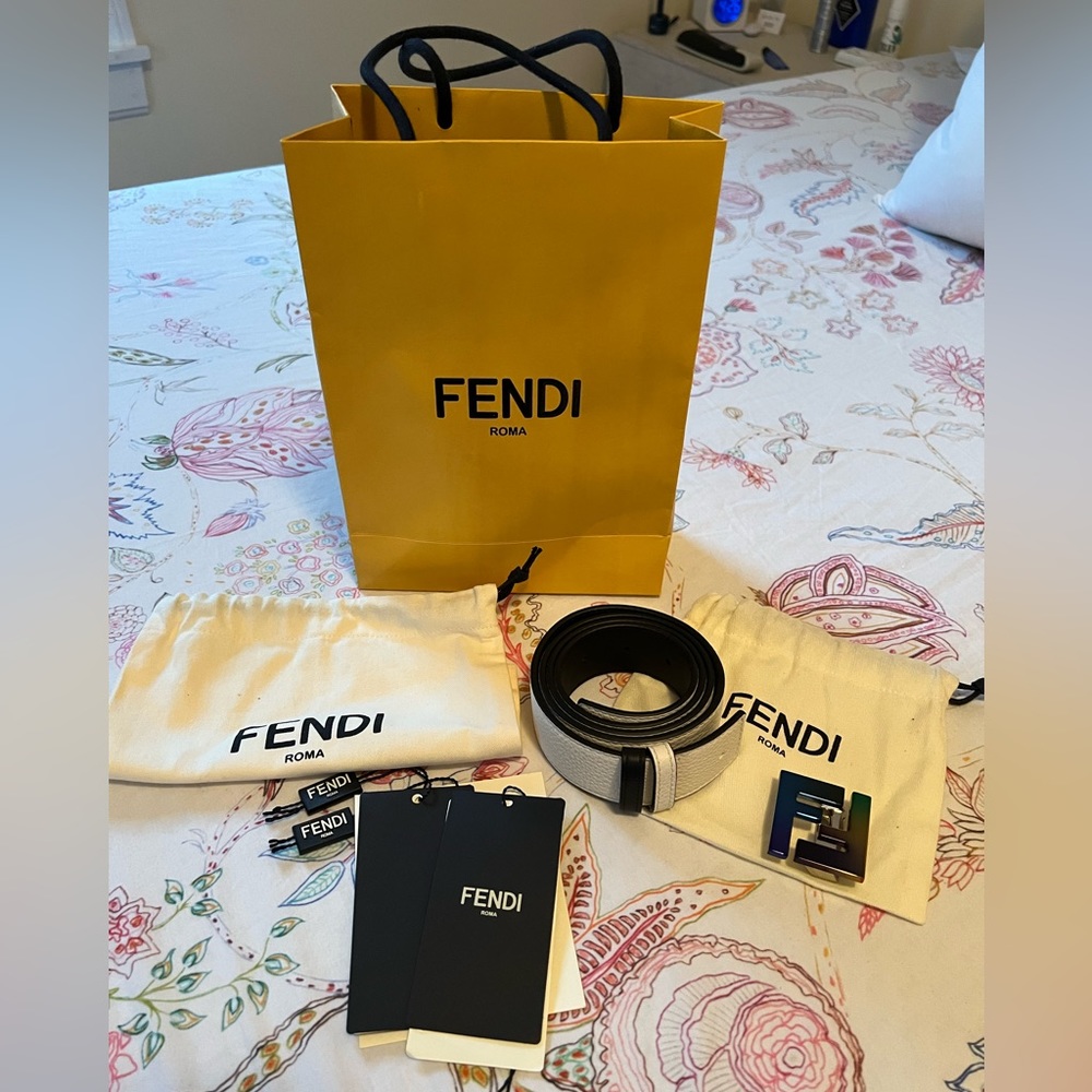 Men’s white custom Fendi belt, size 90 NWT